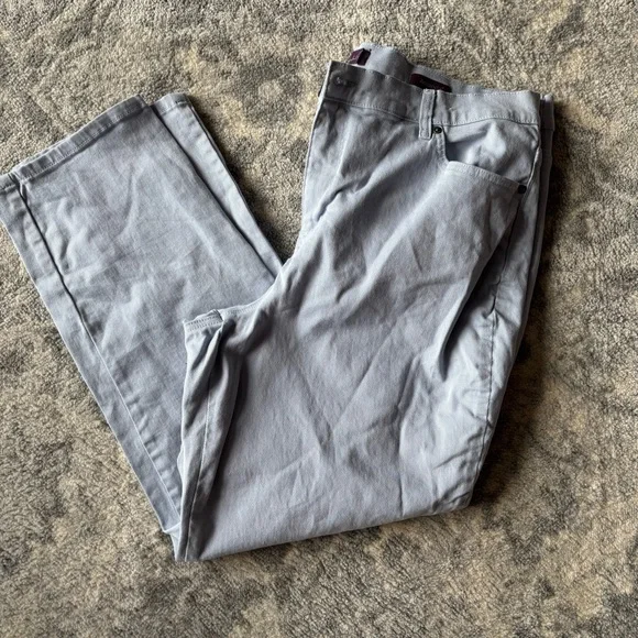 Gloria Vanderbilt Amanda Classic High Rise Tapered Jean Size 18W Dreamy Blue - Picture 4 of 8